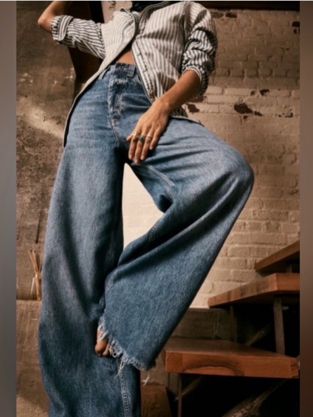 We The Free Old West Slouchy High rise wide leg jeans Size 25 Great condition